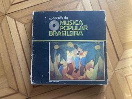 Seltene MPB (Musica Popular Brasil) 8 LP-Box mit Booklets!