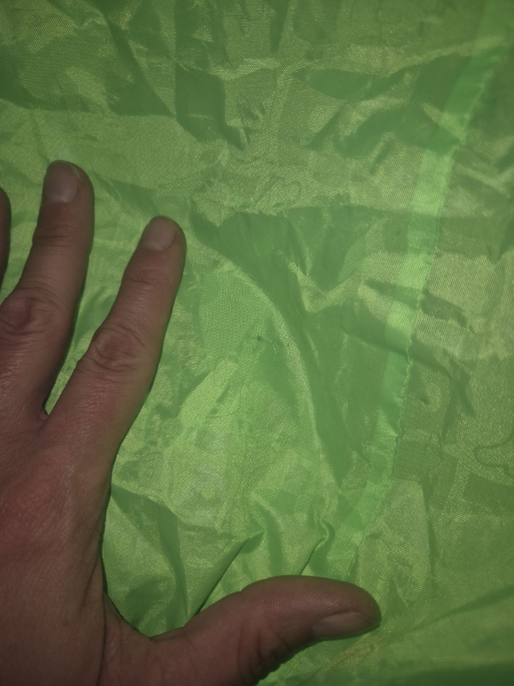 Borse & Zaini: Ergobag Regenschutz Hülle (neongrün) – Usato da Richterswil venduto da ChristinW01 6