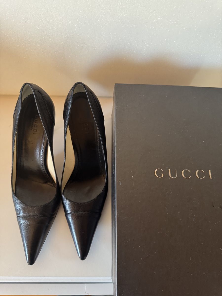 Gucci Scarpe da donna: Gucci Pumps Kitten Heels spitz Grösse 37c – Usato da Liestal venduto da sha_92sb 1