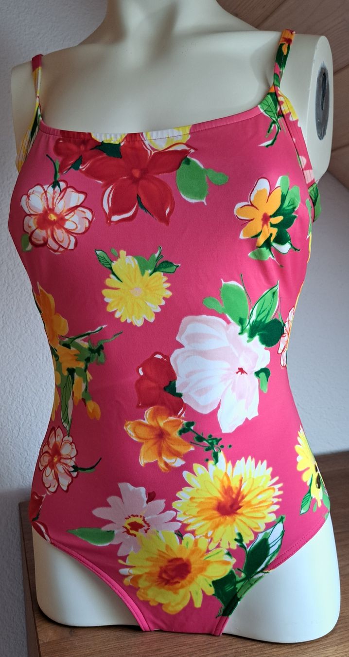 Costumi da bagno & Bikini: Goldfish Badekleid Gr.36 – Usato da Thalheim AG venduto da Bekuadma