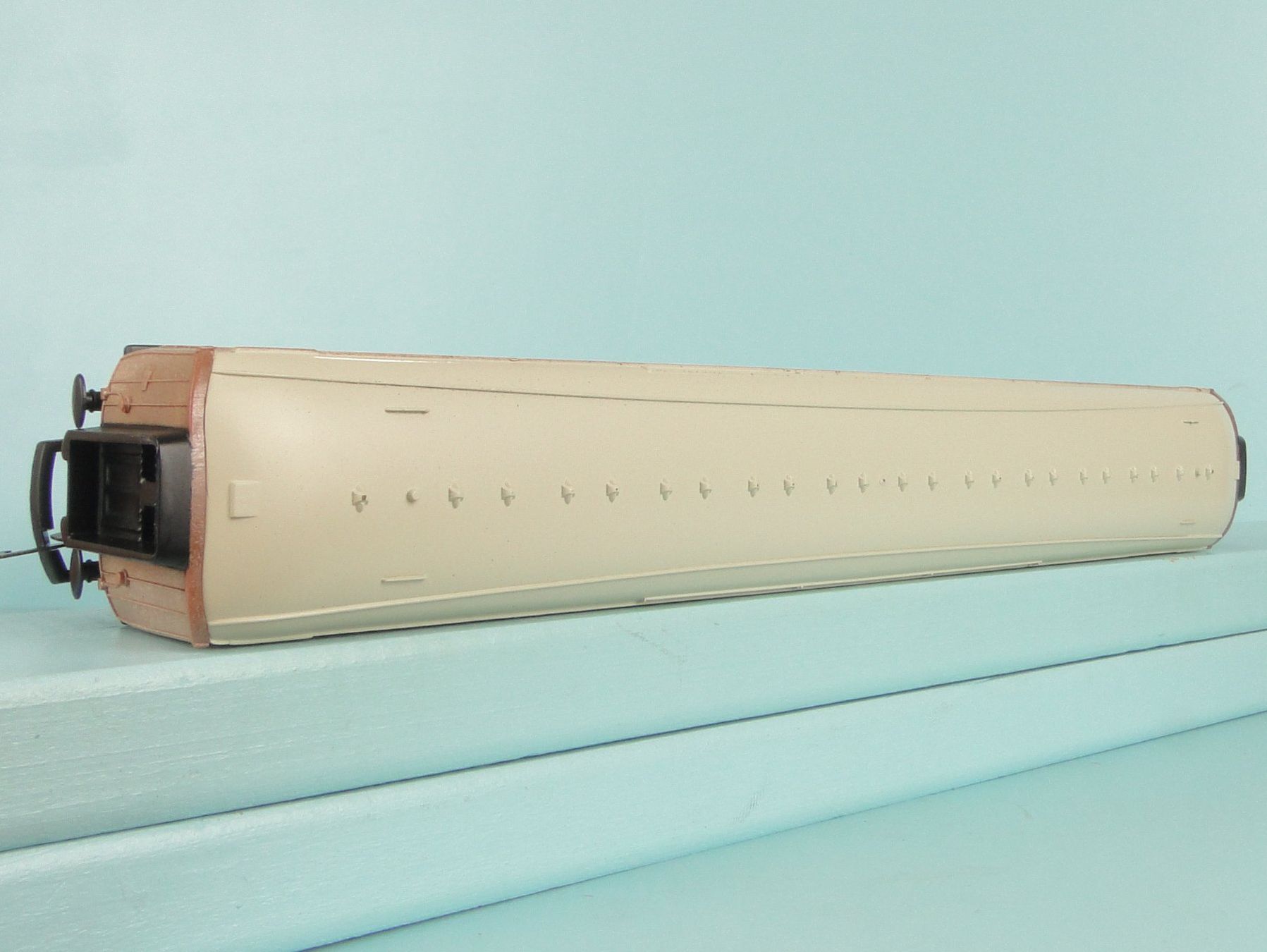 Hornby Modelleisenbahnen: Hornby R 479 LNER Sleeping Car – Gebraucht aus Bülach von cann11 1