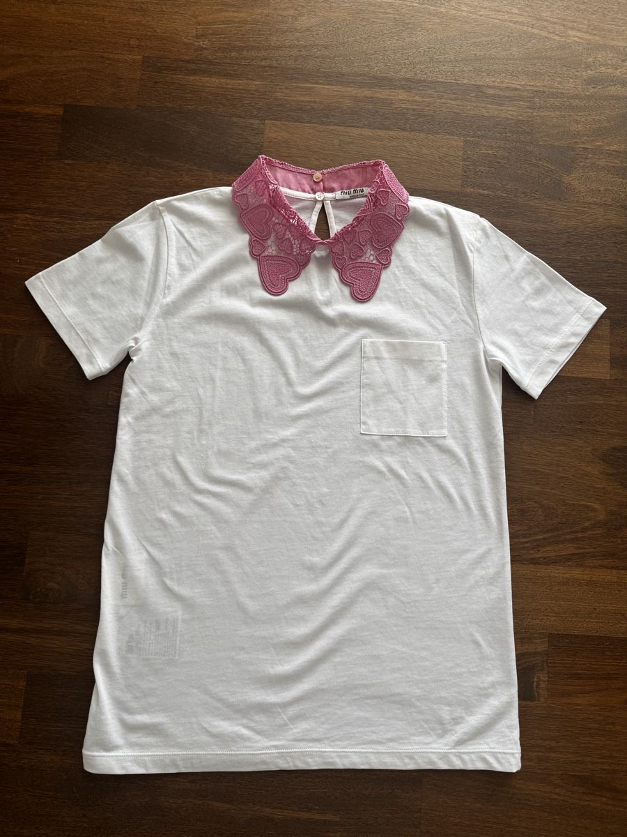 Miu Miu T-Shirts: Miu miu Tshirt – Neu (gemäss Beschreibung) aus Jona von ani_wq5d