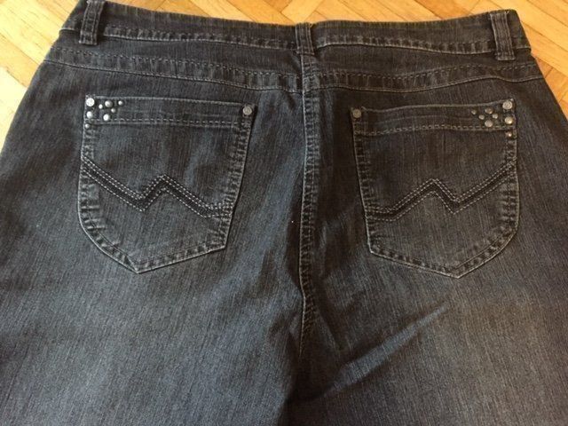 Jeans: Damen Jeans Hose Grösse 44 – Gebraucht aus Emmen von Aribini 4