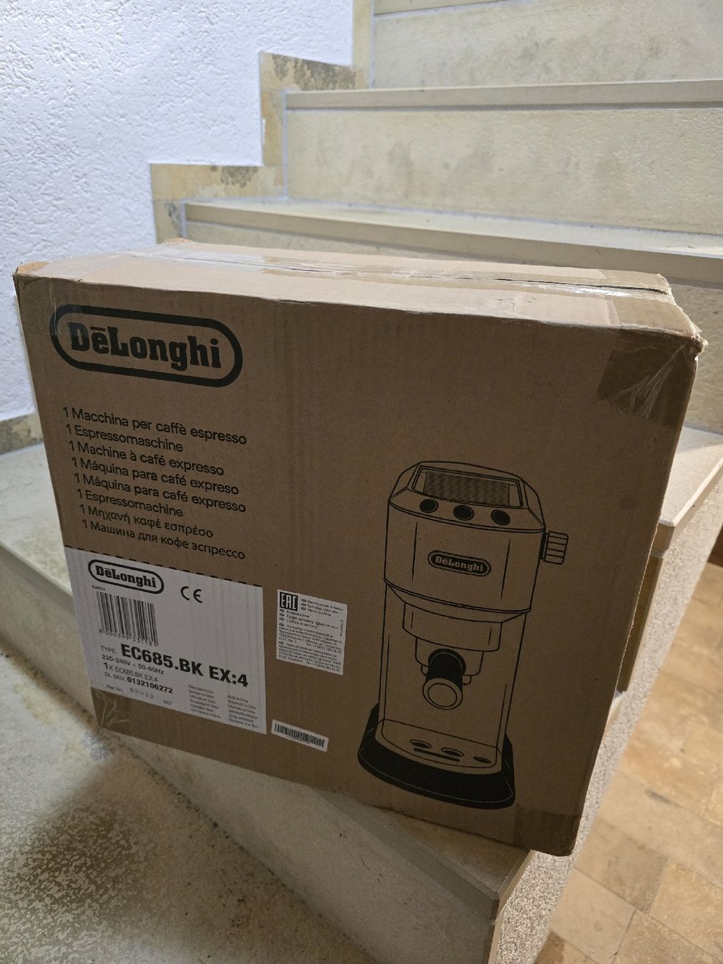 De'Longhi Kaffeemaschinen & Espressomaschinen: De Longhi Kaffeemaschine – Neu und originalverpackt aus Leibstadt von xMoreno93x