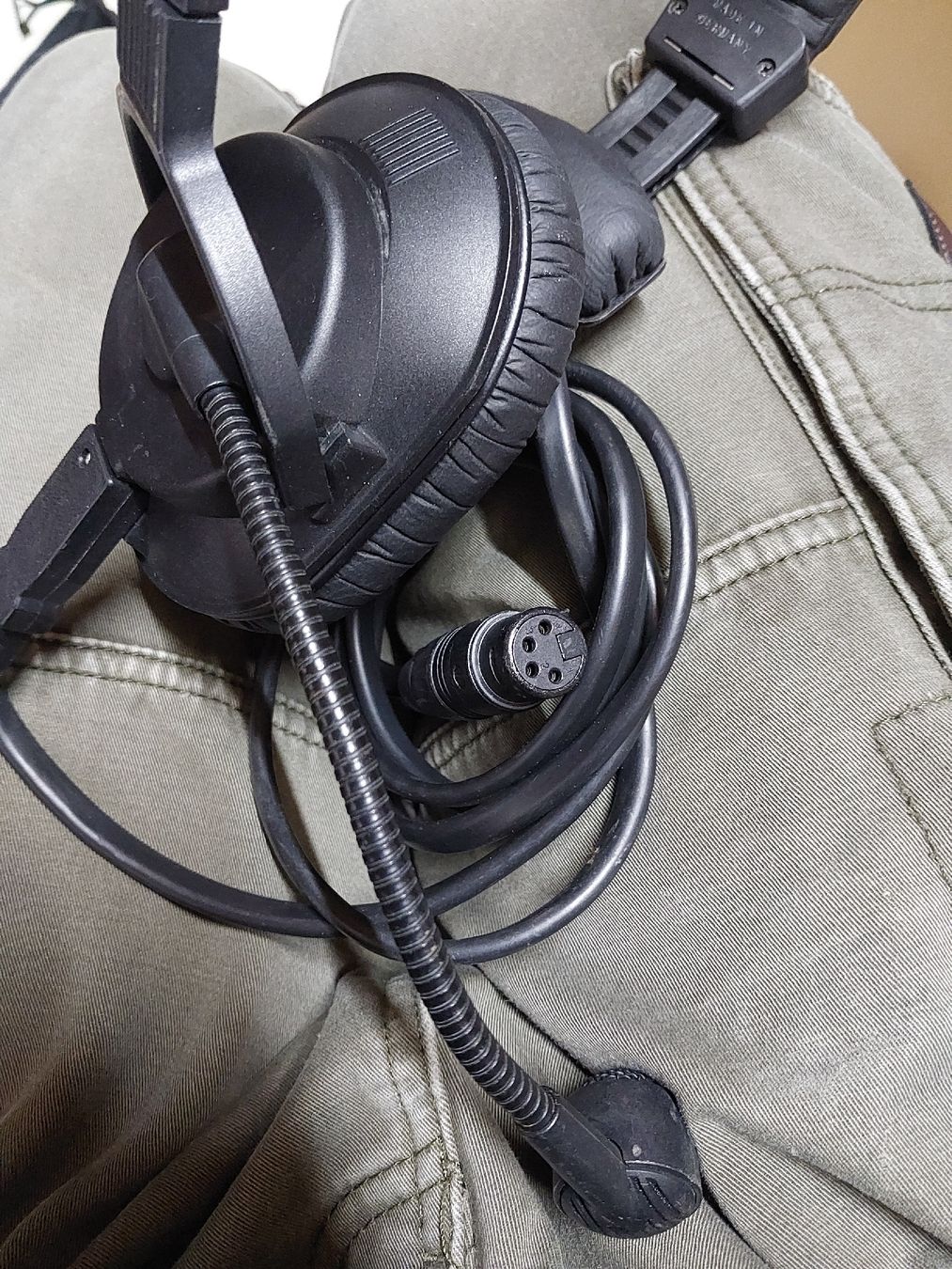 Casques audio: Riedel Pro-D1 XLR4F – D'occasion à Eglisau par HB9ELV 3