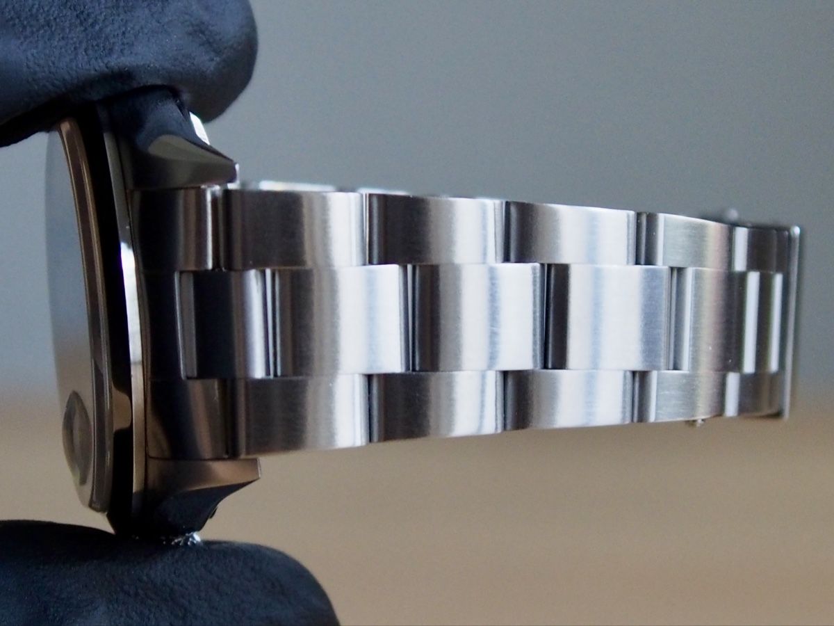 Rolex Orologi: Rolex Oyster Perpetual Date | Ref. 15200 – Usato da Glarus venduto da HowlinWolf_ 6