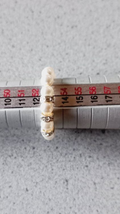 Swarovski Anelli: Swarovski Elastic-Band Fingerring Grösse 53 – Nuovo (secondo la descrizione) da Winistorf venduto da acreativ4 2