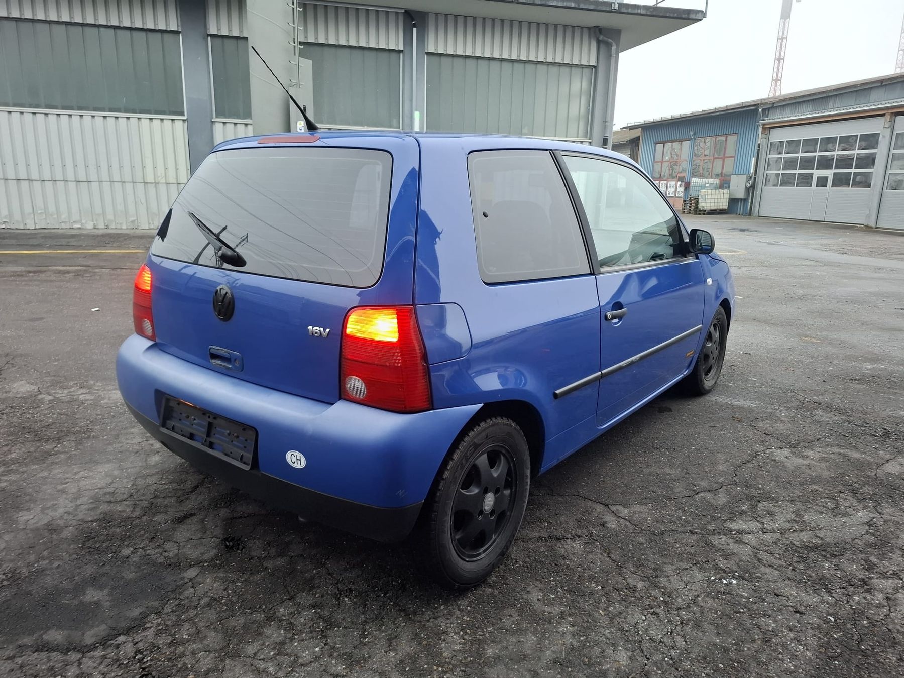 VW Autos: VW Lupo 1.4 16V  – D'occasion à Tuggen par oli_f76w 4
