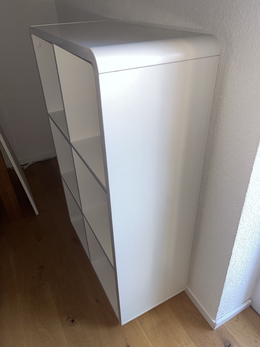 Scaffali: Weisses Regal ähnlich IKEA Kallax – Usato da St. Gallen venduto da flo_n8mq 1