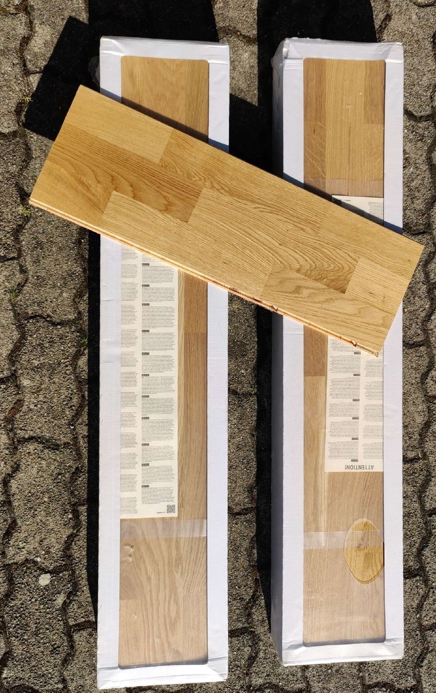 Rivestimenti per pavimenti: Parkett Eiche hell, Neu, 2 Pakete - ca. 4qm – Nuovo e nell'imballaggio originale da Rheinau venduto da gastaccount