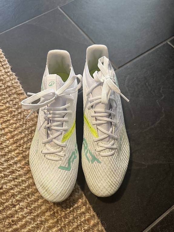 Scarpe da uomo: Fussballschuhe – Usato da Flums venduto da ila_9f7z 1