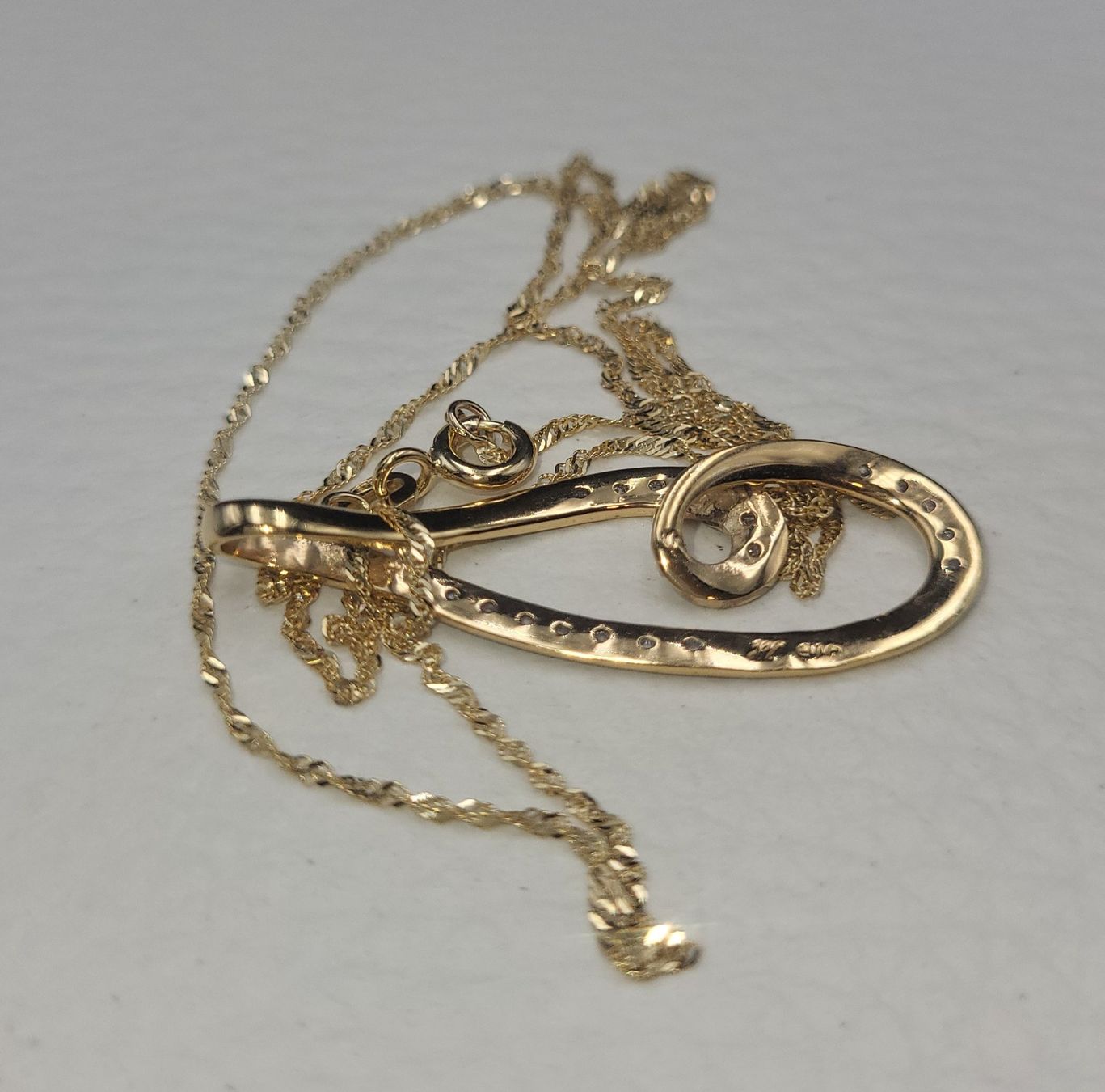 Catenine: 375 Gold Kette mit Anhänger – Usato da Wald ZH venduto da Dasilver 7