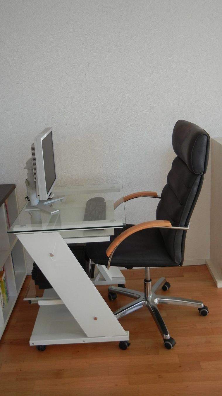 Scrivanie: Computertisch auf Rollen - Top! – Usato da Galgenen venduto da flat51 5
