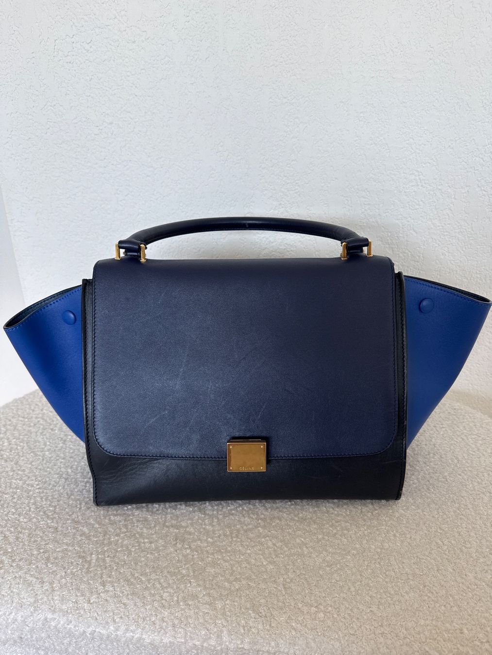 Celine Altro in  Abbigliamento & Accessori: Authentic Céline Trapèze Large – Usato da Thônex venduto da Mariamarte