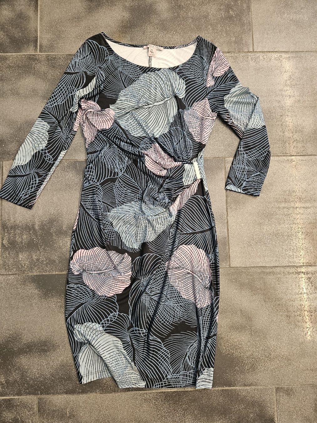 Anna Field Robes: Anna Field Kleid Grösse 36 schwarz pink – Neuf (Voir description) à Ormalingen par nomolnoi 2
