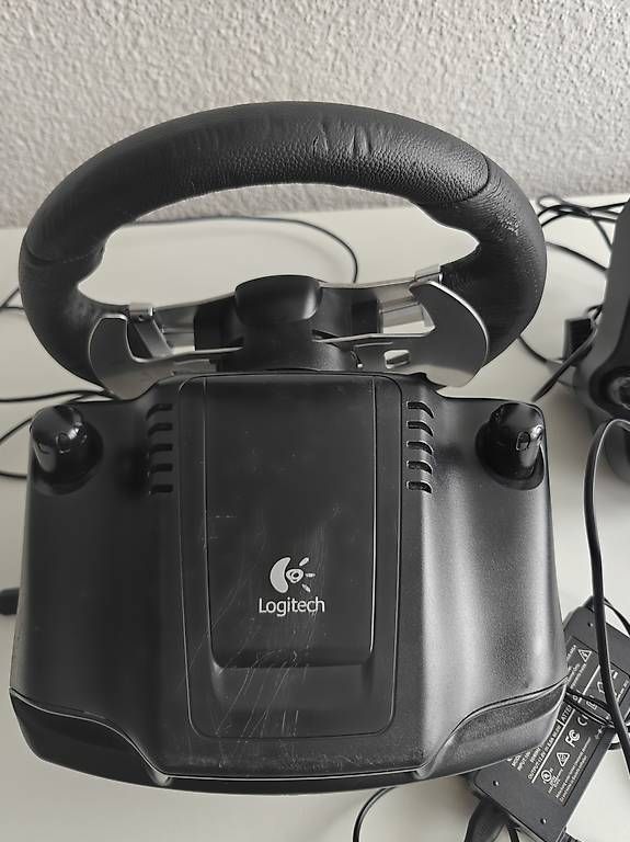 Logitech Controller: Logitech G27 Lenkrad-Set – Usato da Rubigen venduto da Berti0531 2