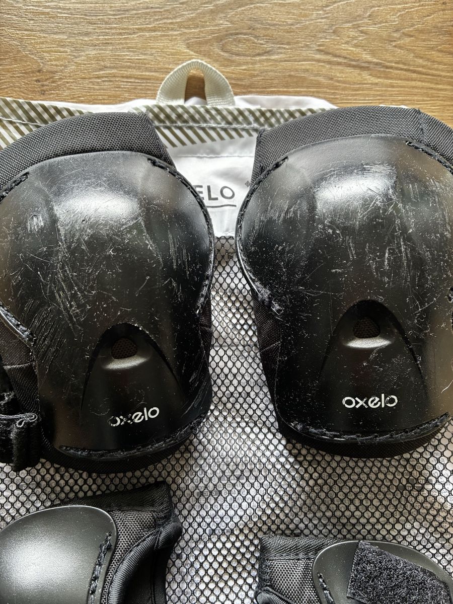 Decathlon Protezioni & Imbottiture: Set de protections – Usato da Cressier NE venduto da Nitwix 1