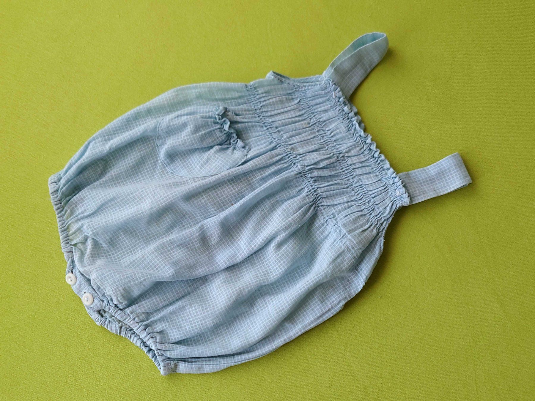 Vestiti & Gonne: Zwei Nostalgie Sommer "Chleidli" – Usato da Pfäffikon SZ venduto da truek 2