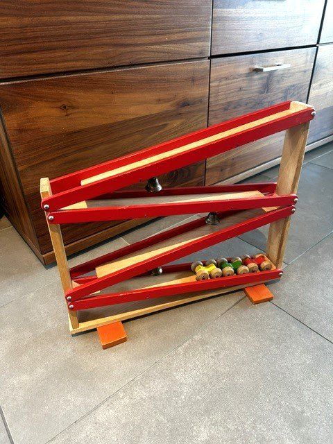 Spielzeuge: +  HoLz WägeLibaHn  + – Gebraucht aus Winkel von zeho 2