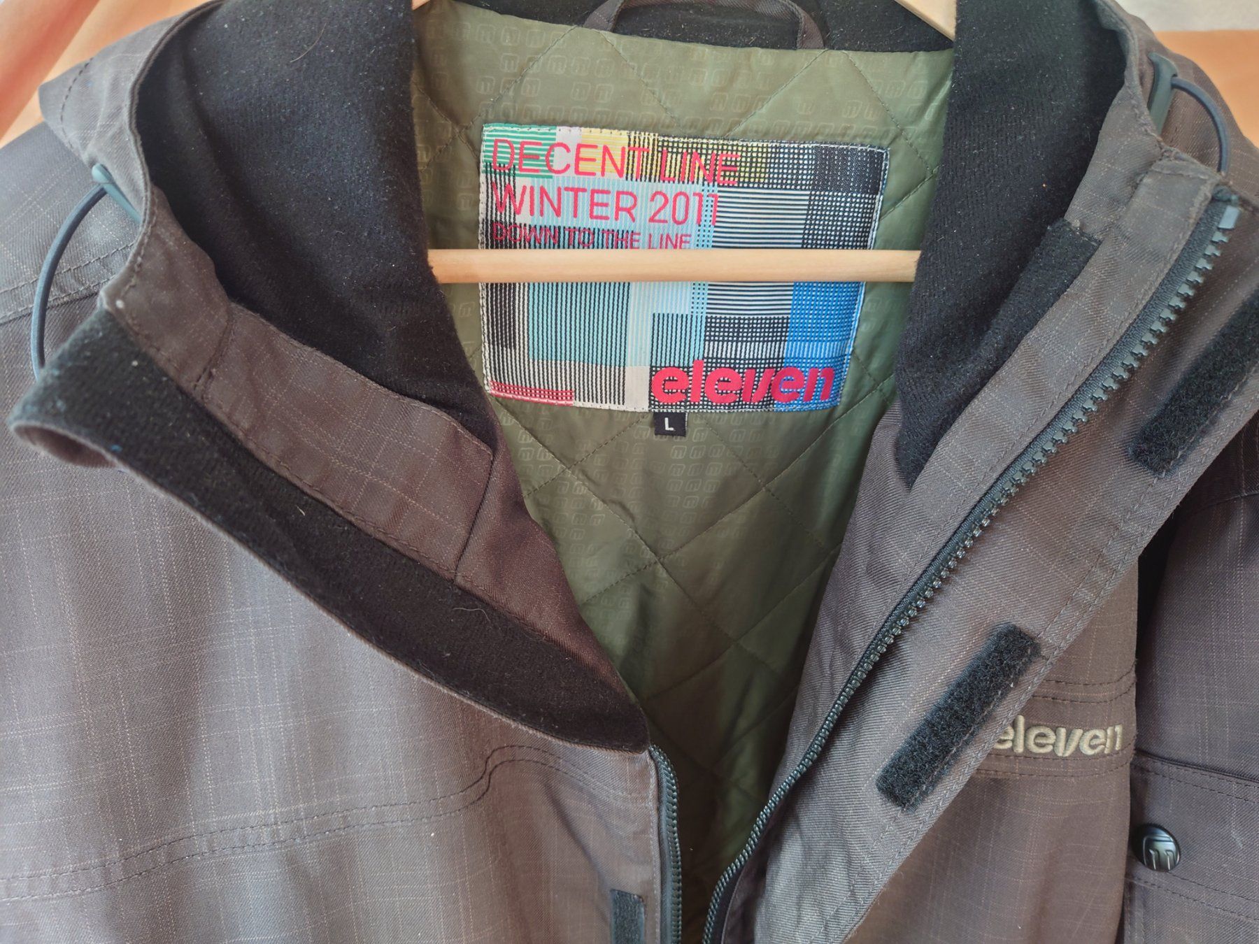Jacken: Veste d'hiver ou de ski Eleven L – Gebraucht aus Bévilard von Thenightes 2