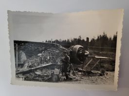 Original Foto Flugzeugabsturz WK2 schwarz-weiss Zustand  Rmu