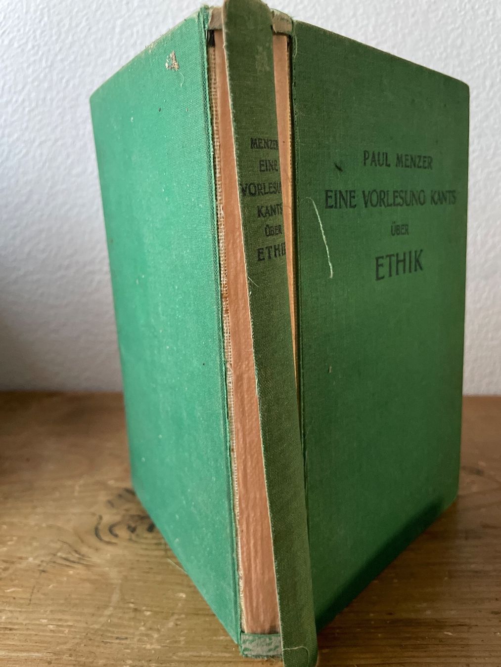 Libri: Paul Menzer - Eine Vorlesung Kants über Ethik 1924 – Usato da Winterthur venduto da cheerio97 1