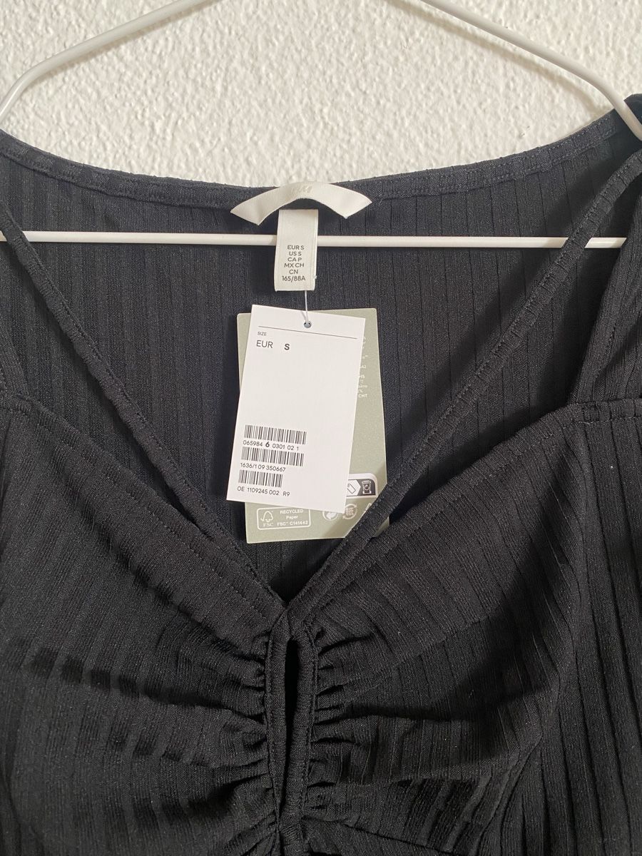 H&M Vestiti: Schwarzes Kleid vo  H&M – Nuovo e nell'imballaggio originale da Luzern venduto da champagnelaury 2