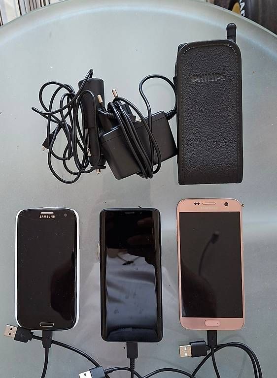 Handys / Smartphones: gebrauchte Handys – Gebraucht aus Kreuzlingen von Knobi56