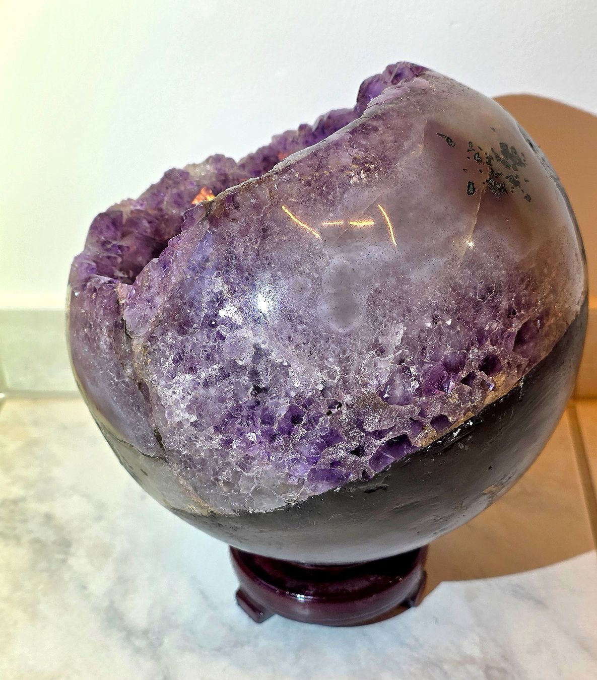 Mineralien & Heilsteine: XXL Amethyst Drusen Kugel 7.7kg – Neu und originalverpackt aus Matzingen von Shay_Crystalz 6