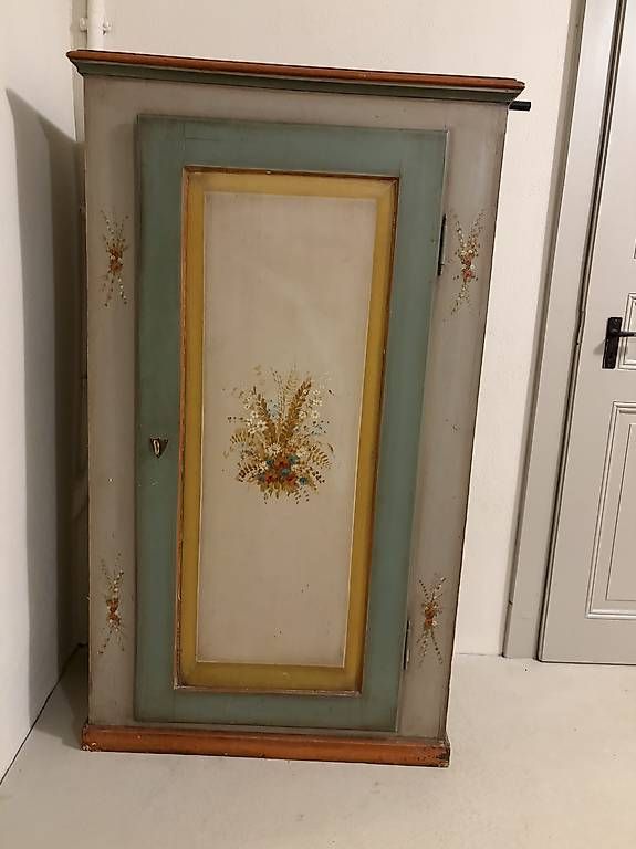 Schränke: Bauernschrank – Gebraucht aus Basel von SophieLBasel 1