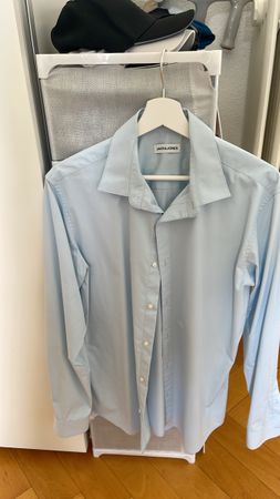 Men's Light Blue Jack & Jones Shirt - Size M, Spring Ready!