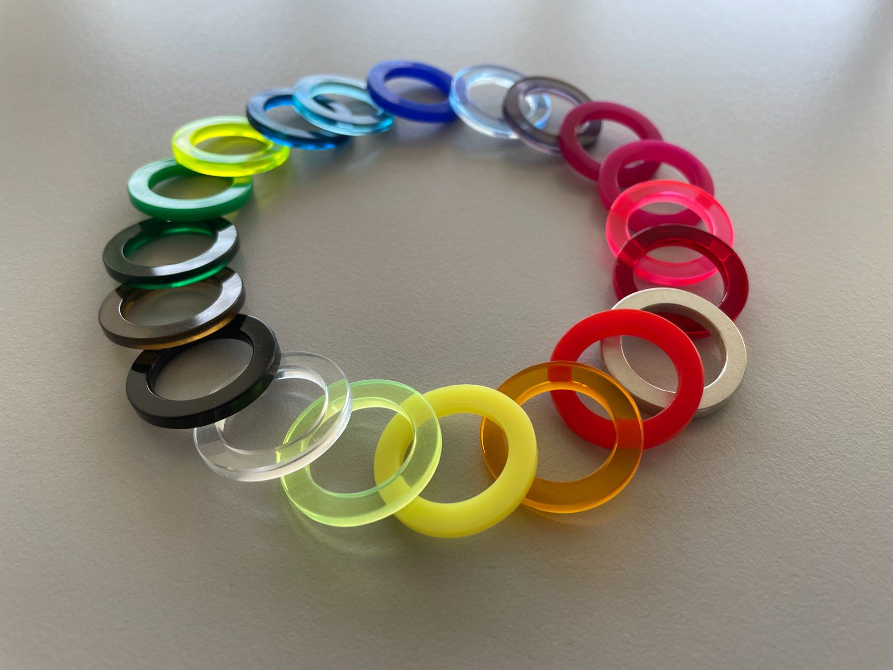 Ringe: Silberring massiv  mit 19 Plexiglasringen - Grösse 55 – Neu und originalverpackt aus Turgi von bar_8pdm 4