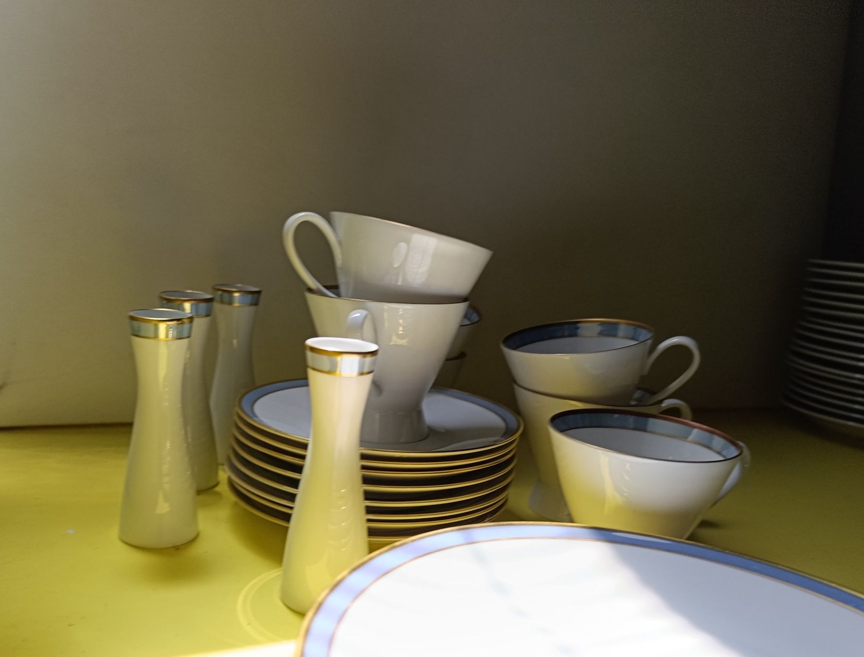 Rosenthal Set di piatti: Kaffeeservice Rosenthal – Usato da zofingen venduto da Blume14 2