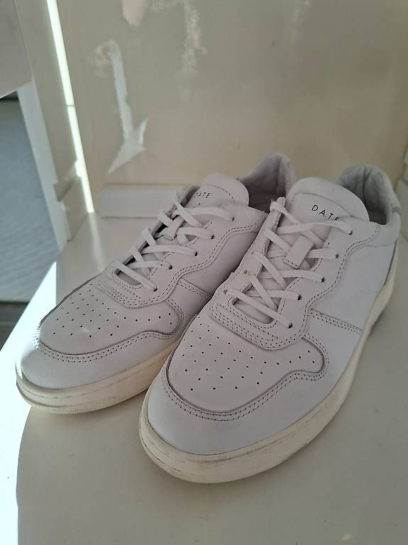 Scarpe da donna: DATE Sneaker echtleder weiss Gr.40 – Usato da Flurlingen venduto da Atea8 2