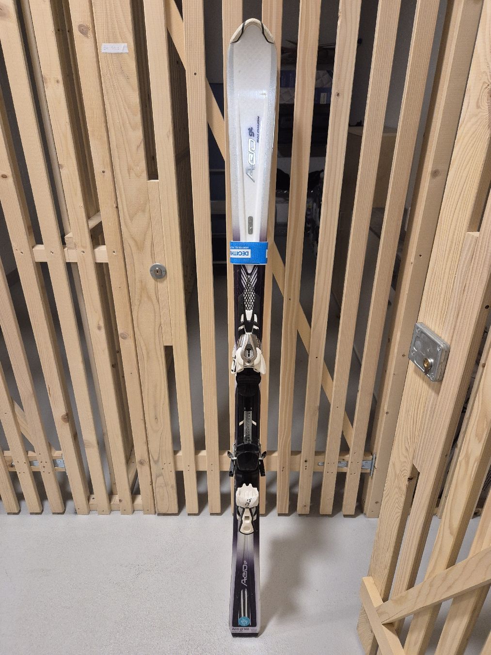 salomon aero gt skis Ski Salomon Aero GT 165cm mit Bindung (D'occasion) à Unterkulm pour CHF 30  – retrait uniquement