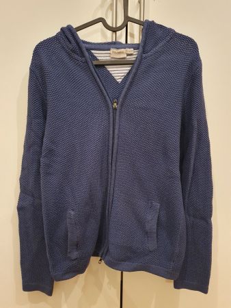 dickere Strickjacke Gr. M,dunkelblau mit Kapuze Gr. S, 36/38