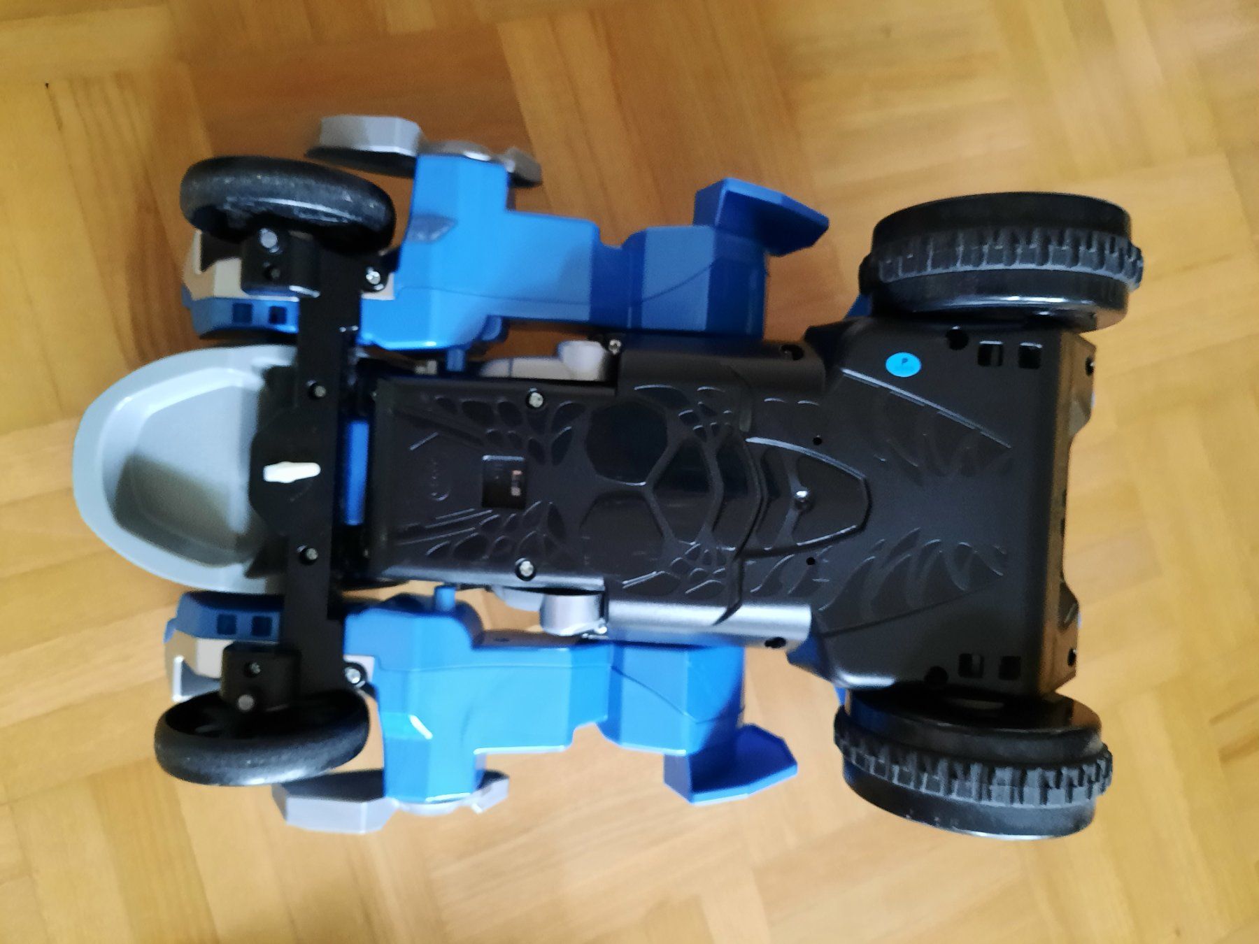 Giocattoli: Rennauto  mit Fernbedienung – Usato da Allschwil venduto da saphira012 2