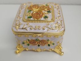 Rose Trinket Box, Jewelry Box 7x7 cm, new