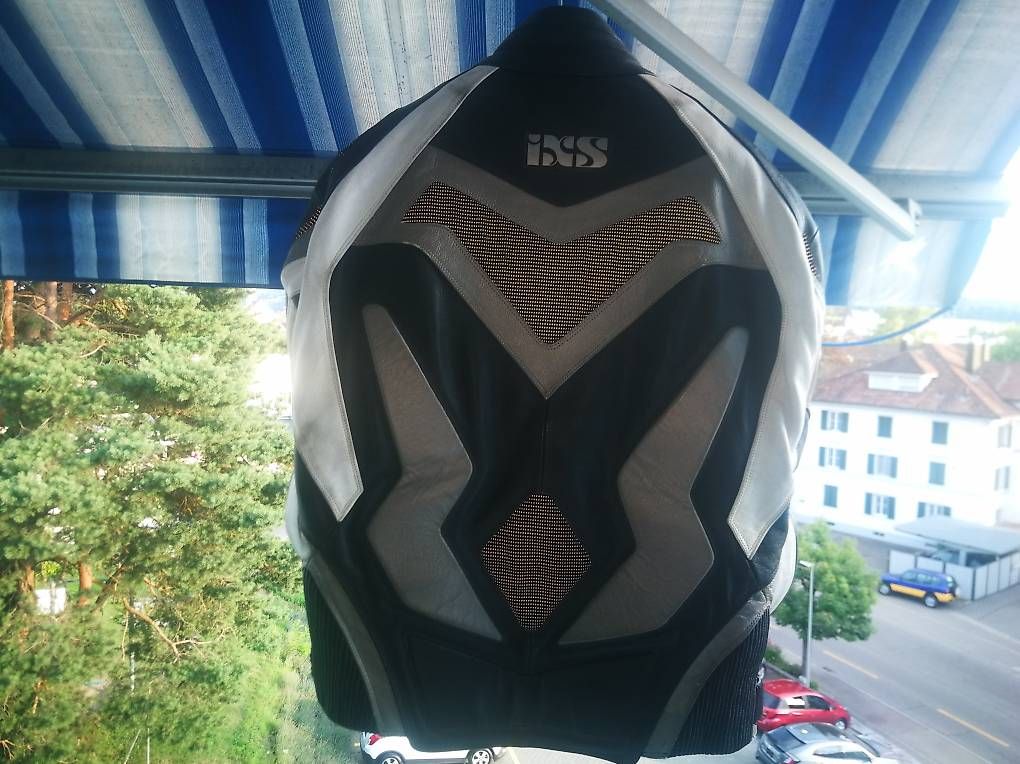 Jacken: iXS Sport - schwarz-weiss Grösse 54 – Gebraucht aus Wohlen AG von jmo_wjv2 1