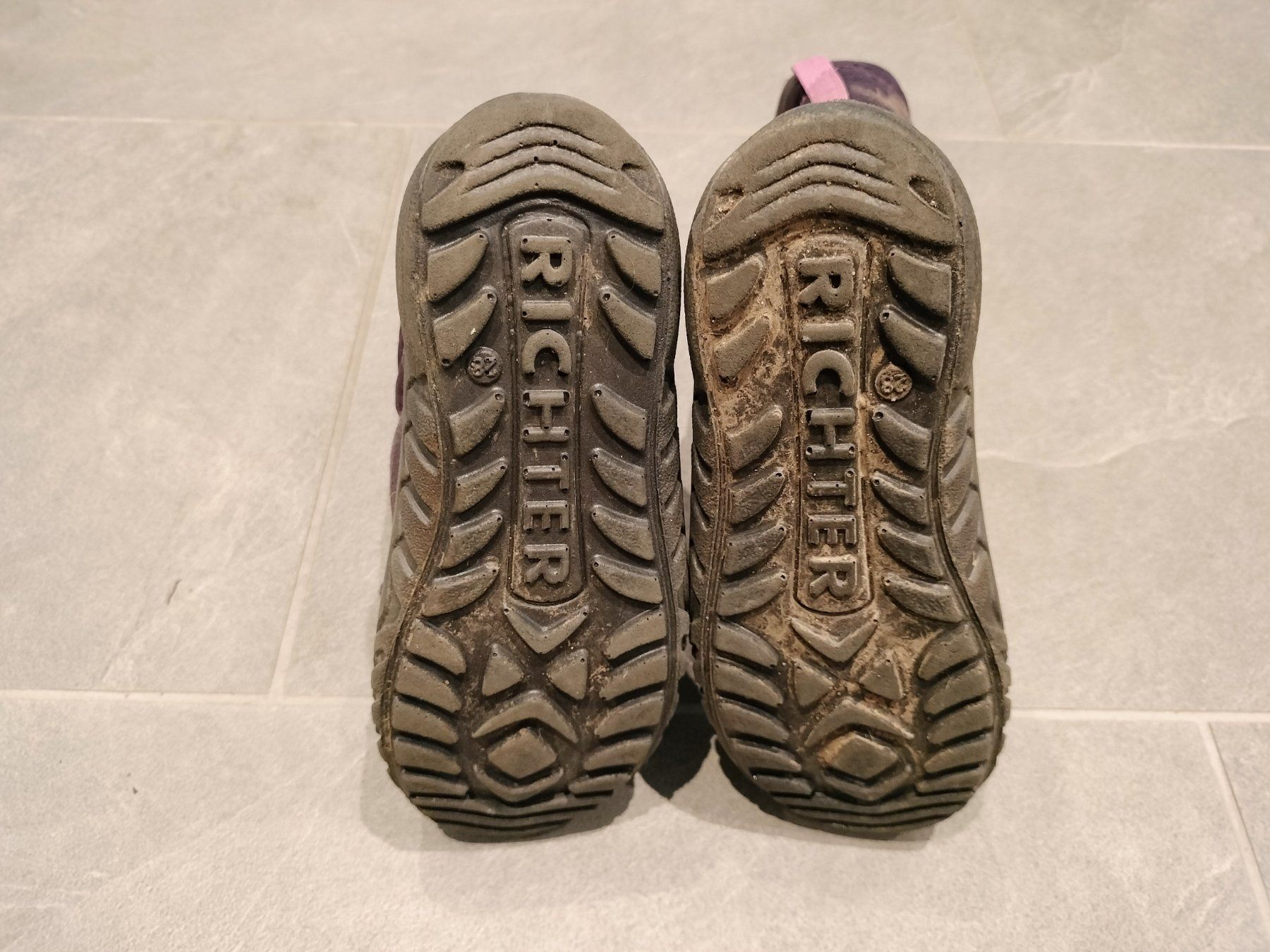 Scarpe per ragazze: Winterstiefel Richter Grösse EU 28 – Usato da Neftenbach venduto da TheKringel 1