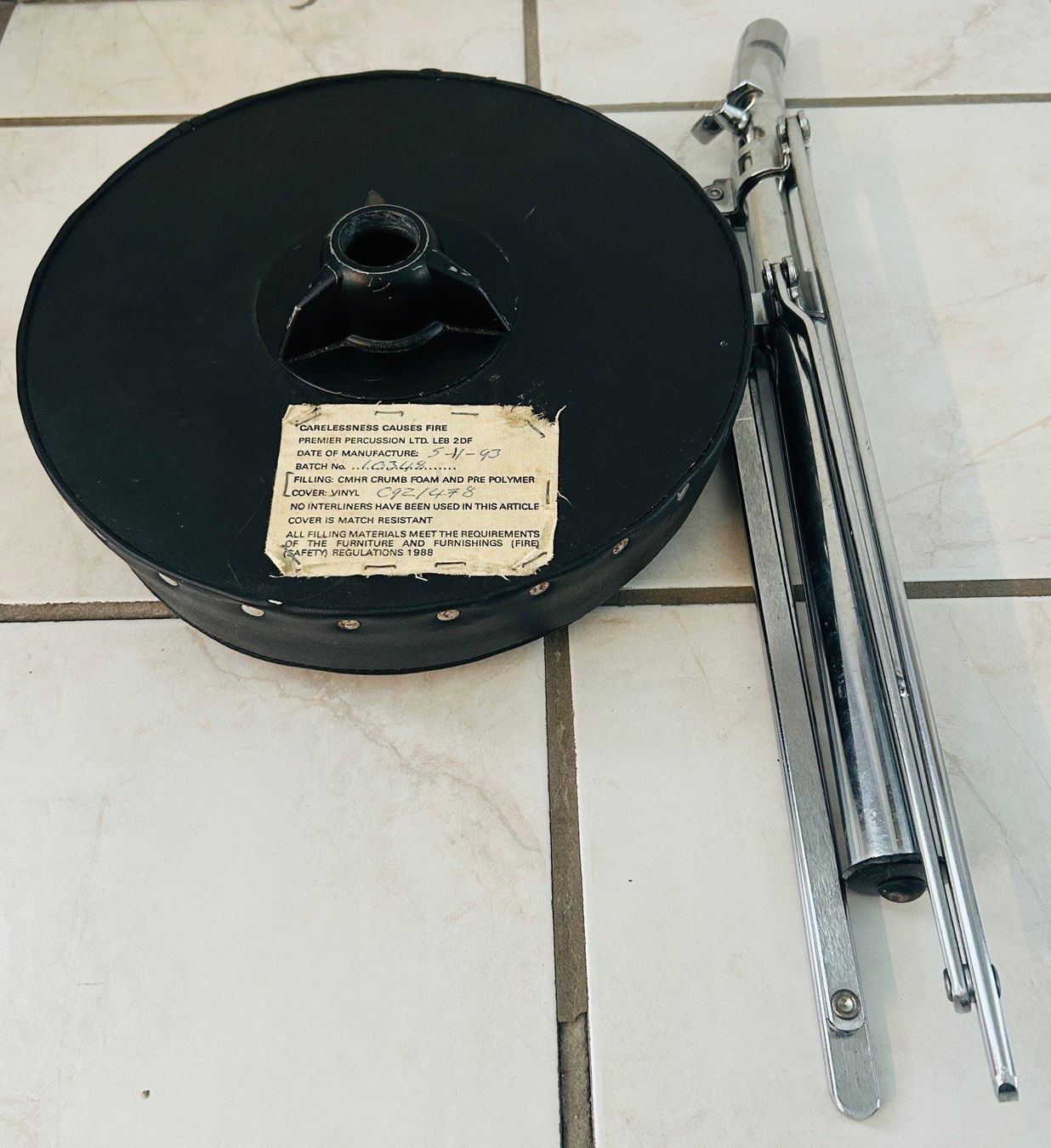Strumenti musicali: Premier Drum Throne - Drum Hocker, 3 Bein – Usato da Aesch BL venduto da viva6666 3