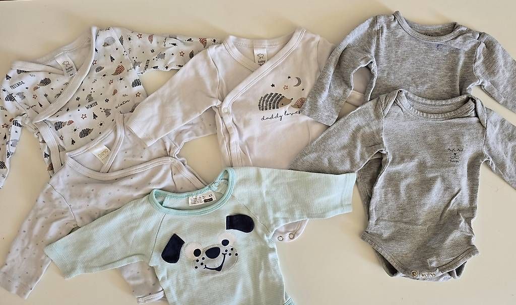 Lotti & Set di vestiti: Baby Kleider 92 – Usato da Klingnau venduto da GiiNii95 3