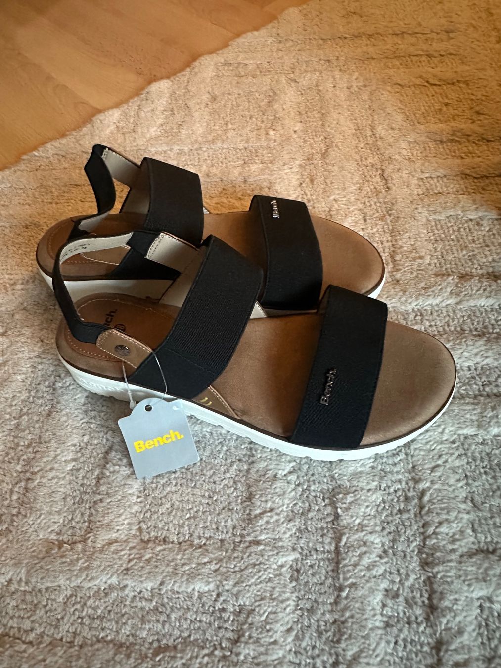 Damenschuhe: Bench Sandalen Grösse 38 NEU – Neu (gemäss Beschreibung) aus Dürrenäsch von 1kirs 1