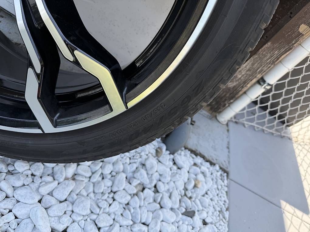 Cerchioni: Jantes Felgen Bmw M tech 21pouces – Usato da Collombey venduto da igor.pavlov 2