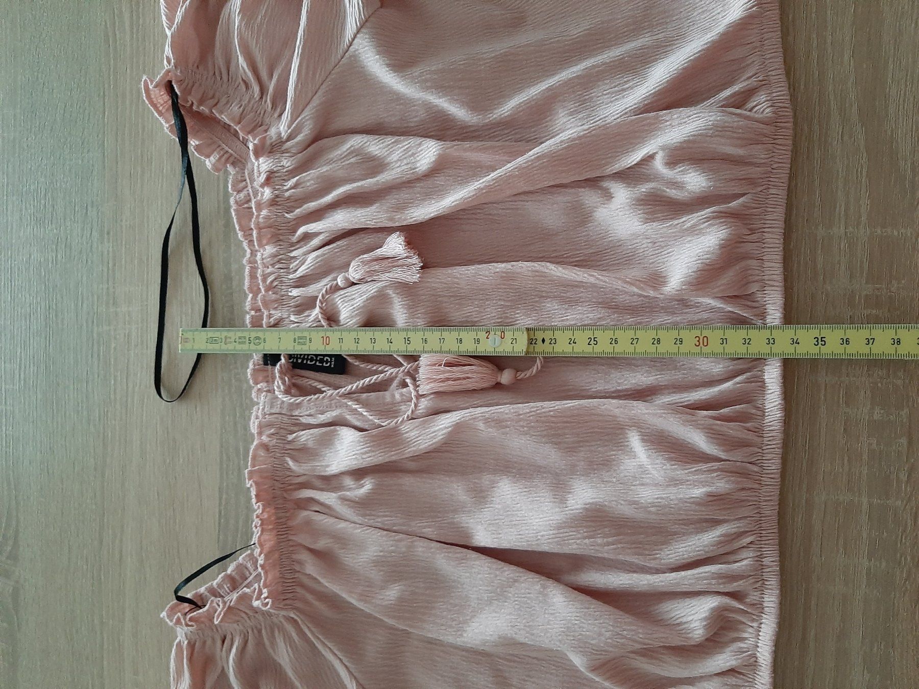 H&M Top: Sommerliches Cropped Oberteil, Gr. L rosa, – Usato da Menziken venduto da Rien1 2