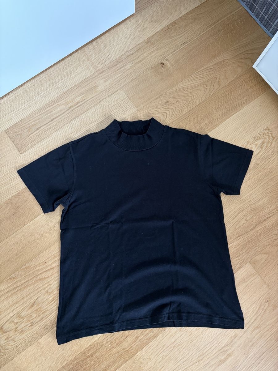 T-shirt: Schwarzes Oversize T-Shirt Basic, Grösse S – Usato da Emmenbrücke venduto da Leeaa.b 2