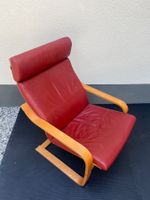 Poäng Sessel Rot Leder Holzgestell