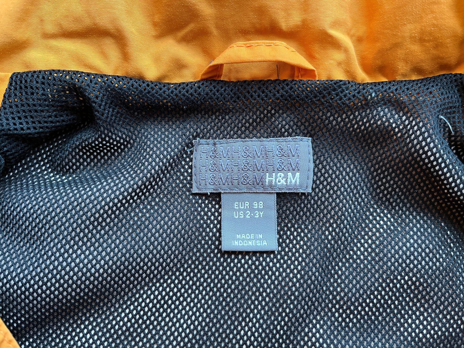 H&M Giacche & Cappotti: Jacke mit Kapuze abnehmbar, Gr. 98, orange – Usato da Affoltern am Albis venduto da Blackrhythm 2