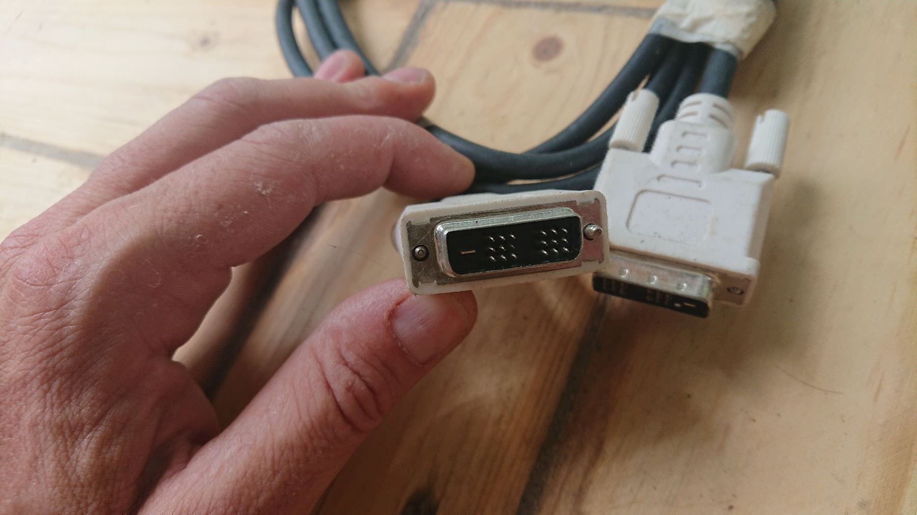 Kabel: DVI Cable 2 m – Gebraucht aus Wittenbach von Aberanders