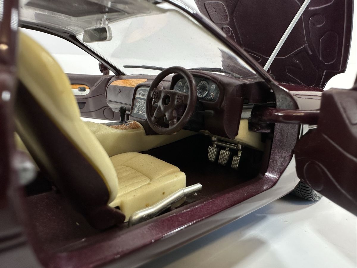 Aston Martin Modellautos: Aston Martin DB7 1:18, GUILOY – Gebraucht aus Zofingen von rf9_x2xt 6